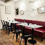 Maison Gramme Szálloda Lussan