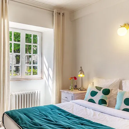 Hotel Maison Gramme Lussan (Gard)