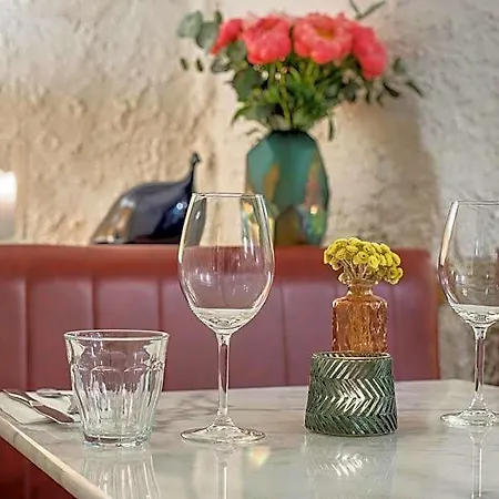 Demeures & Chateaux Maison Gramme Lussan